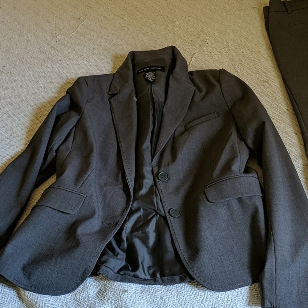 NY & Co pant suit